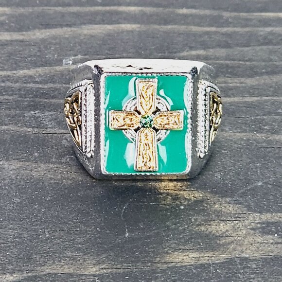 Celtic Cross Engraved Green Stone Ring, May God Hold You in the Palm of His Hand - Picture 1 of 5